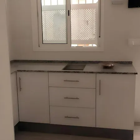 Estudio Cerca De La Playa Y Del Centro Del Pueblo * كونيل ذي لا فرونتيرا